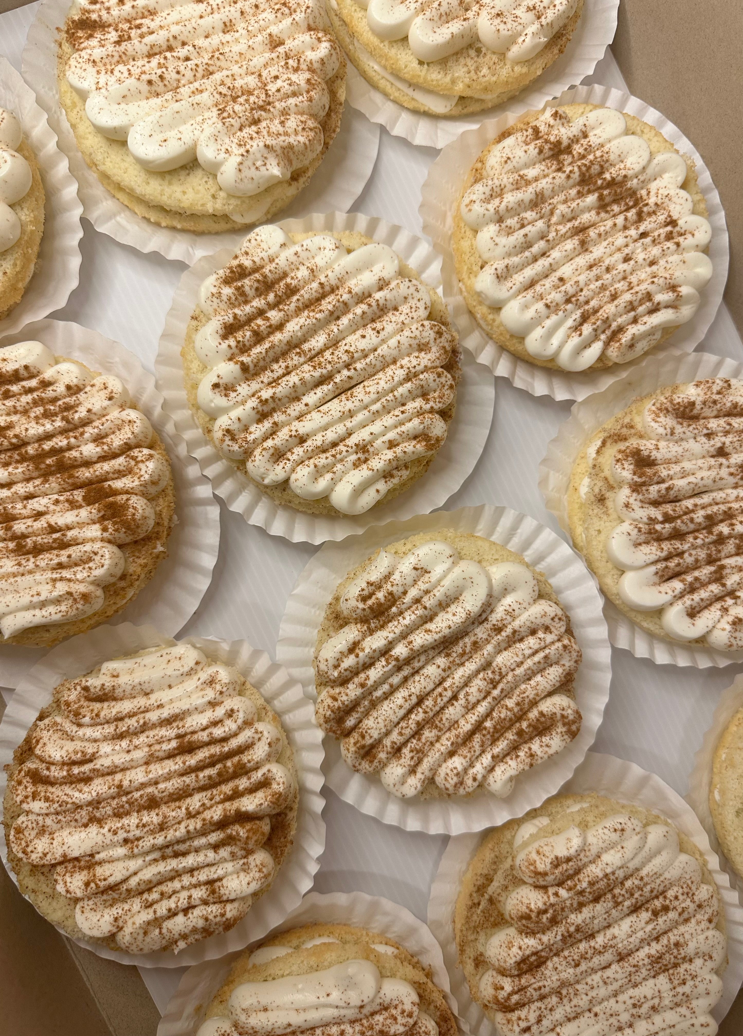 mini milk cake