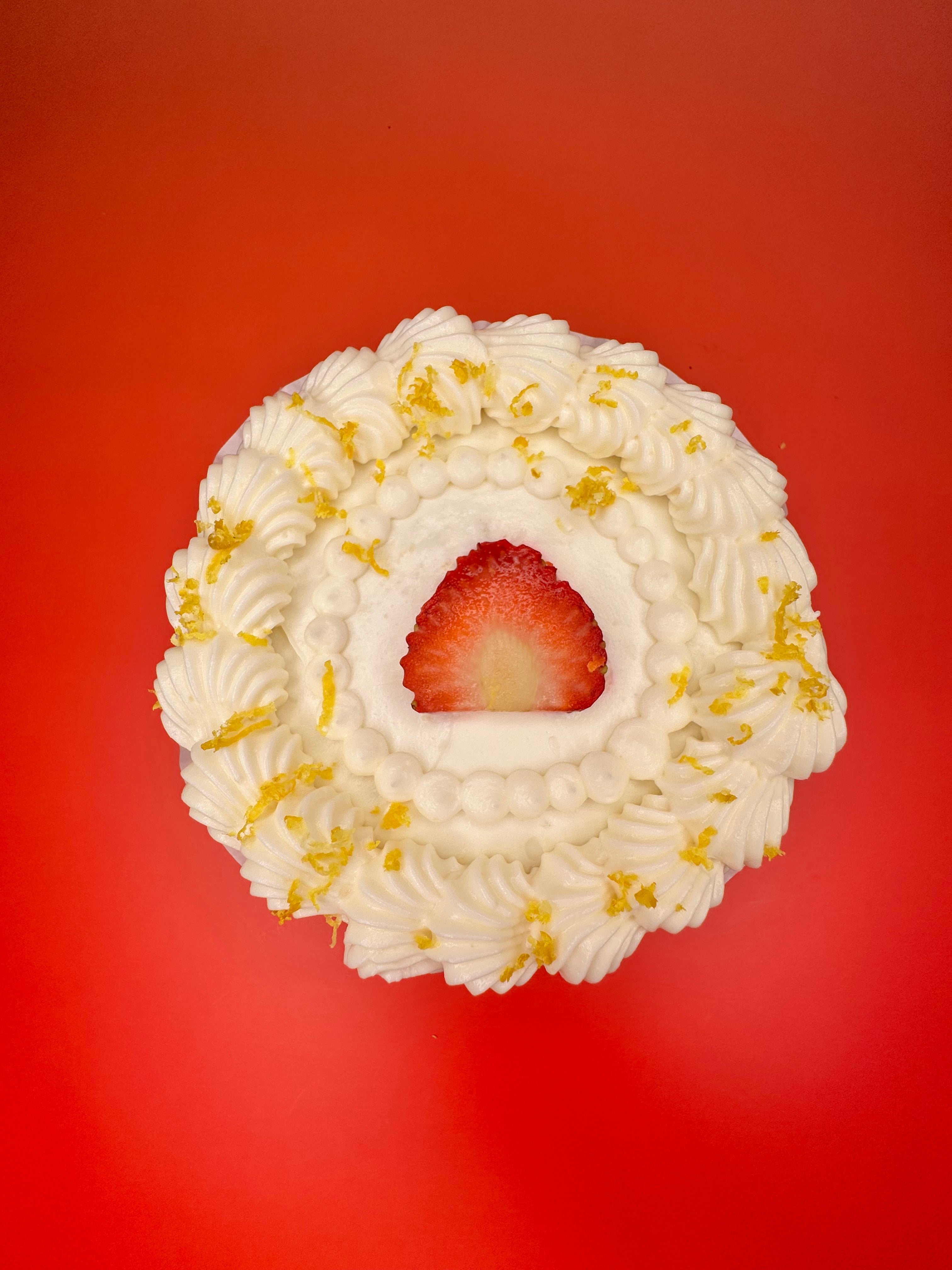 mini chantilly cake